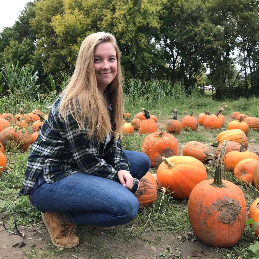 Meet your Posher, Abby